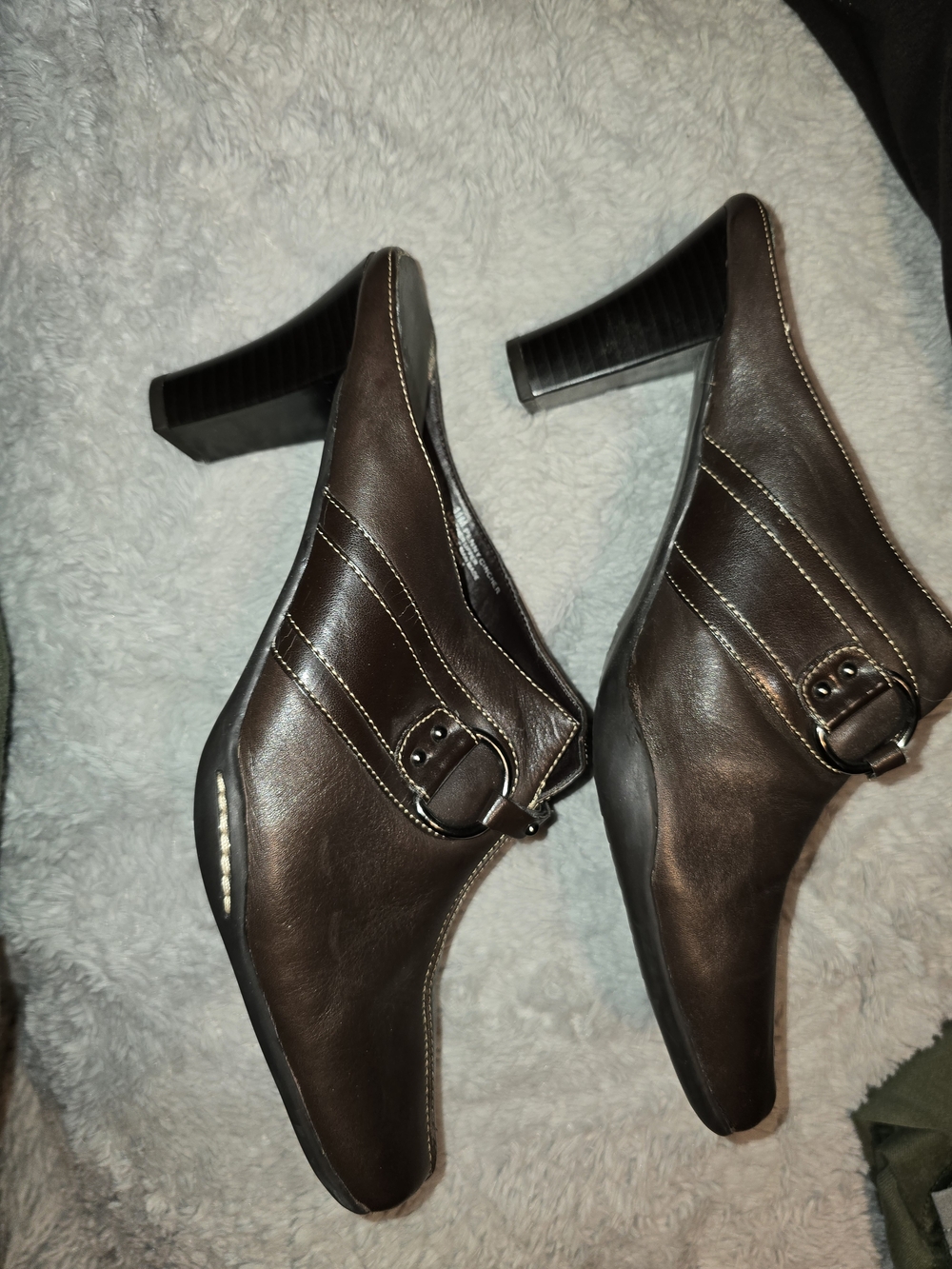AEROSOLES Brown Leather Buckle Block Heel Mules